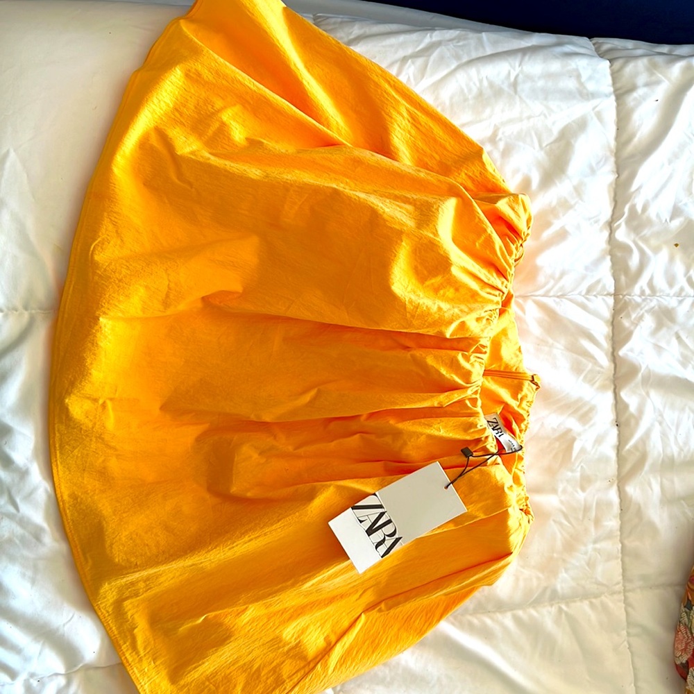 Zara top xs, NWWT